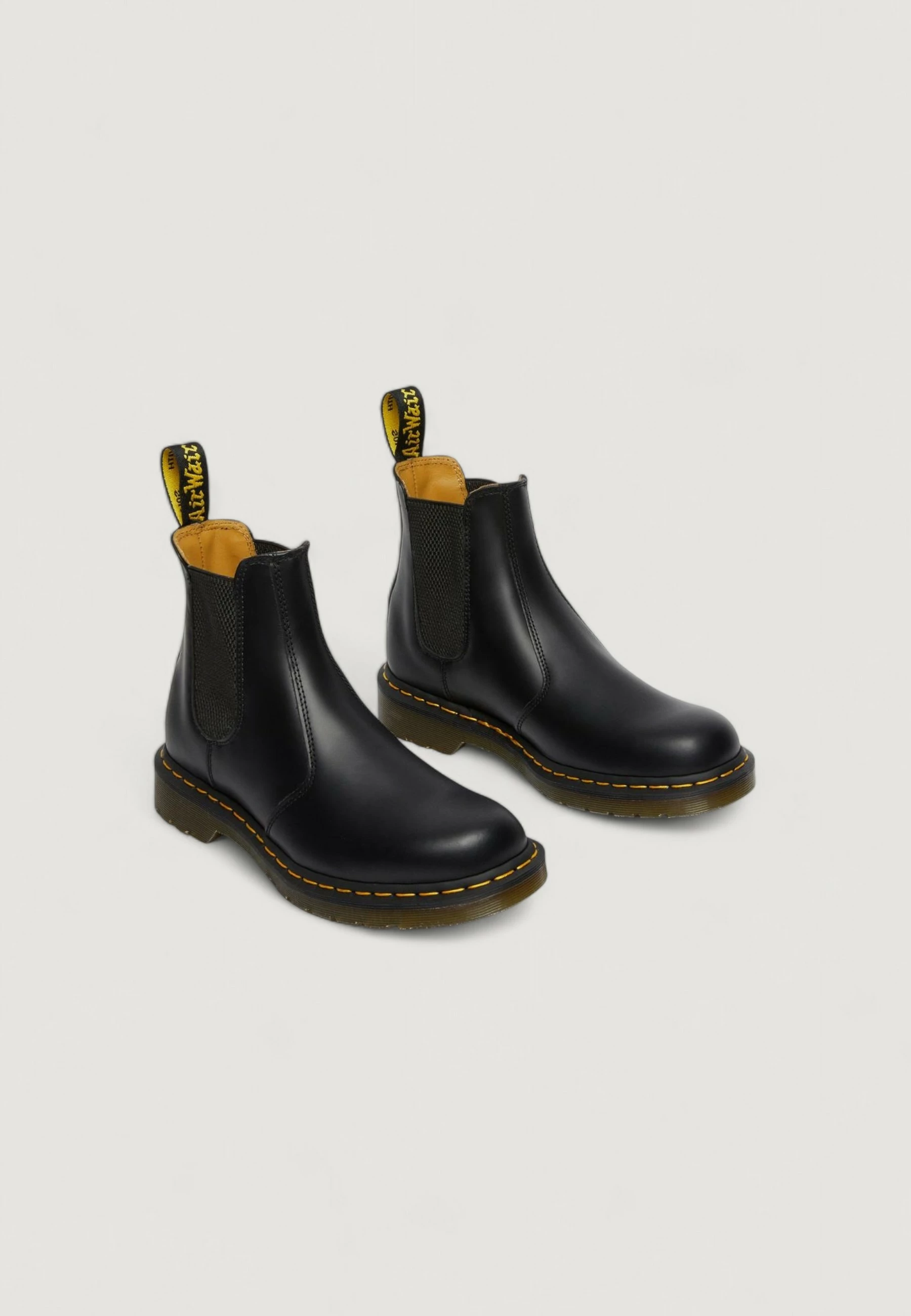 Çizme të shkurta për femra Dr. Martens 2976 YS Smooth, të zeza [Madhësia: 36]