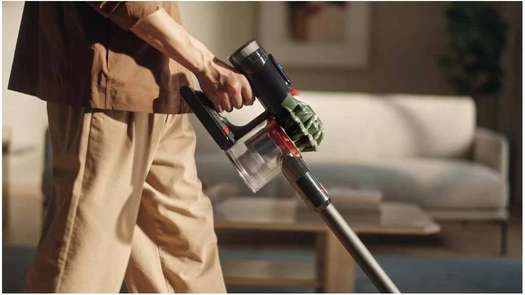 Fshesë me bateri Dyson V8 Cyclone, e zezë