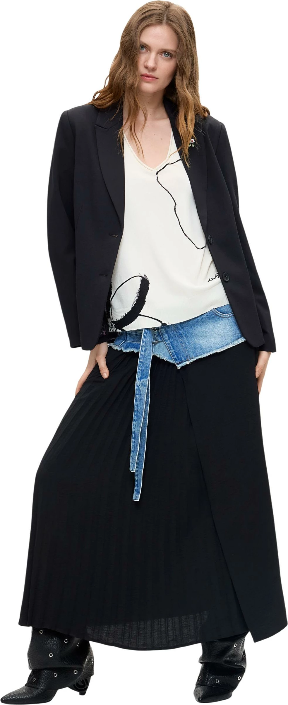 Blazer për femra Desigual AME_NINO 26WWEW46, i zi [Madhësia: S]
