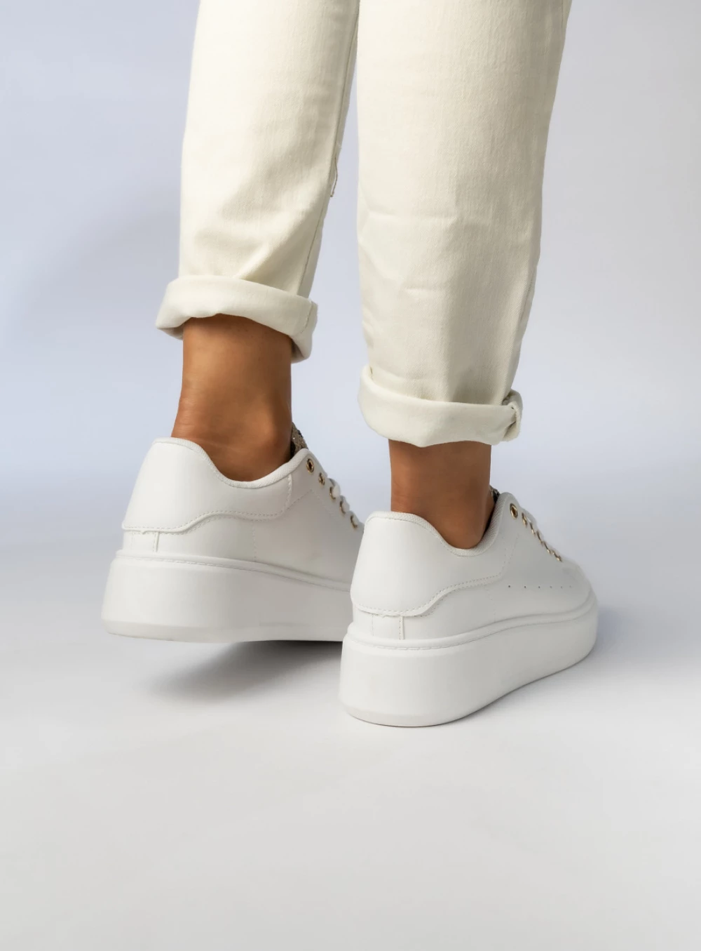 Atlete Inello model 210583j, të bardha [Madhësia: 38]