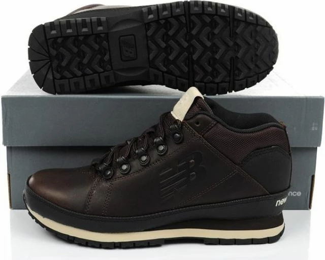 Këpucë për meshkuj New Balance, ngjyrë kafe