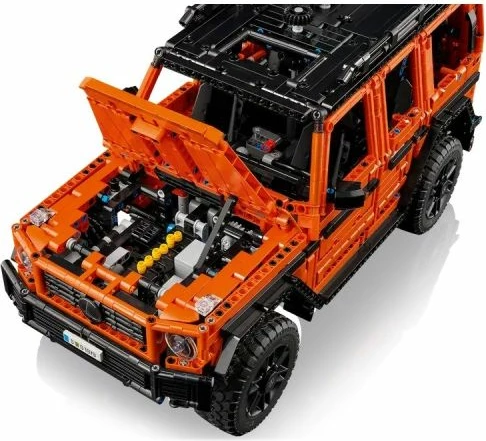 Set LEGO Technic Mercedes-Benz G 500