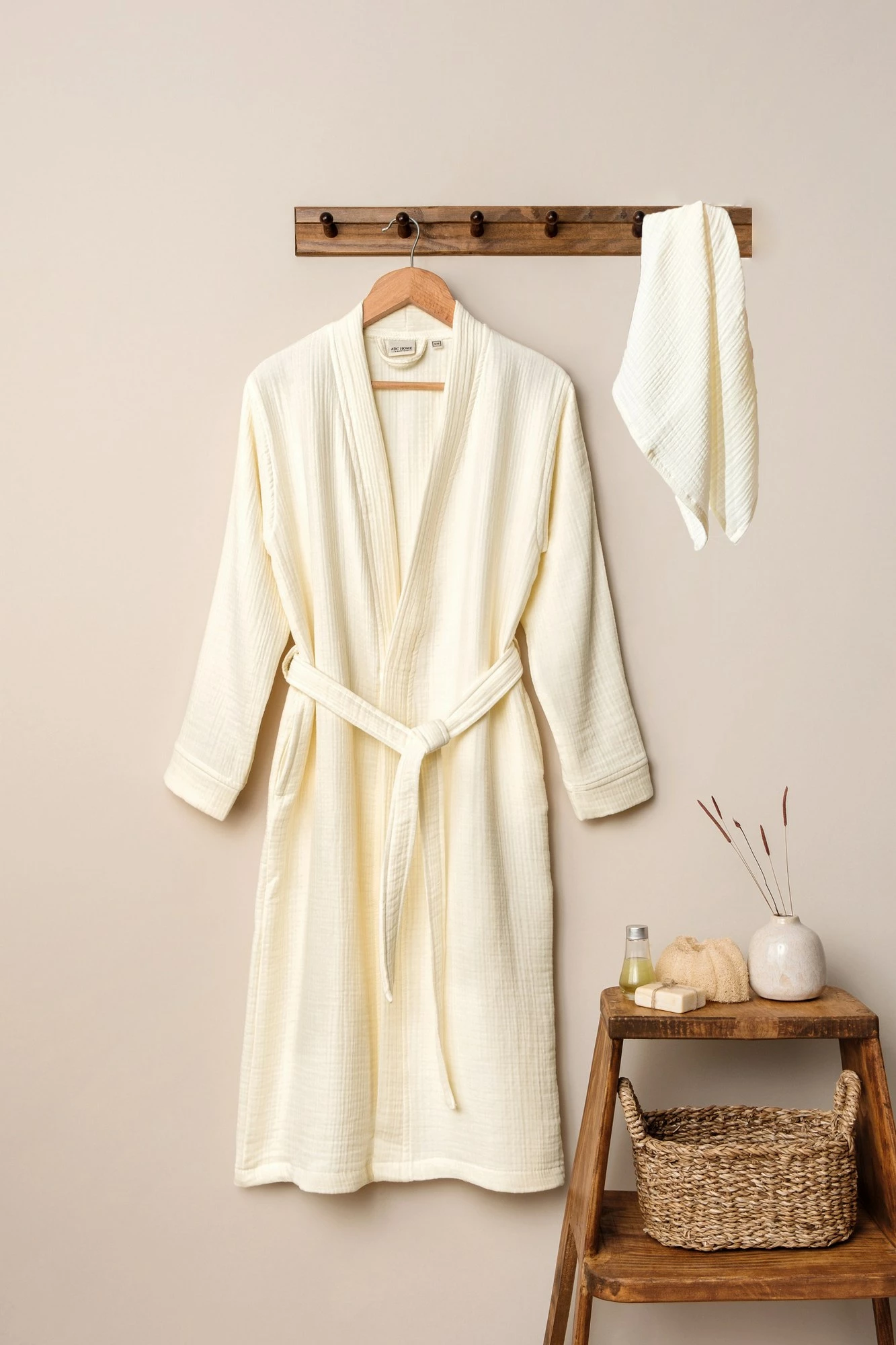 Set robdishani Mijolnir, kimono, ngjyrë ecru