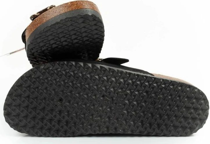 Atlete slip-on për femra Lee Cooper LCW-26-35-4450L, të zeza [Madhësia: 36]