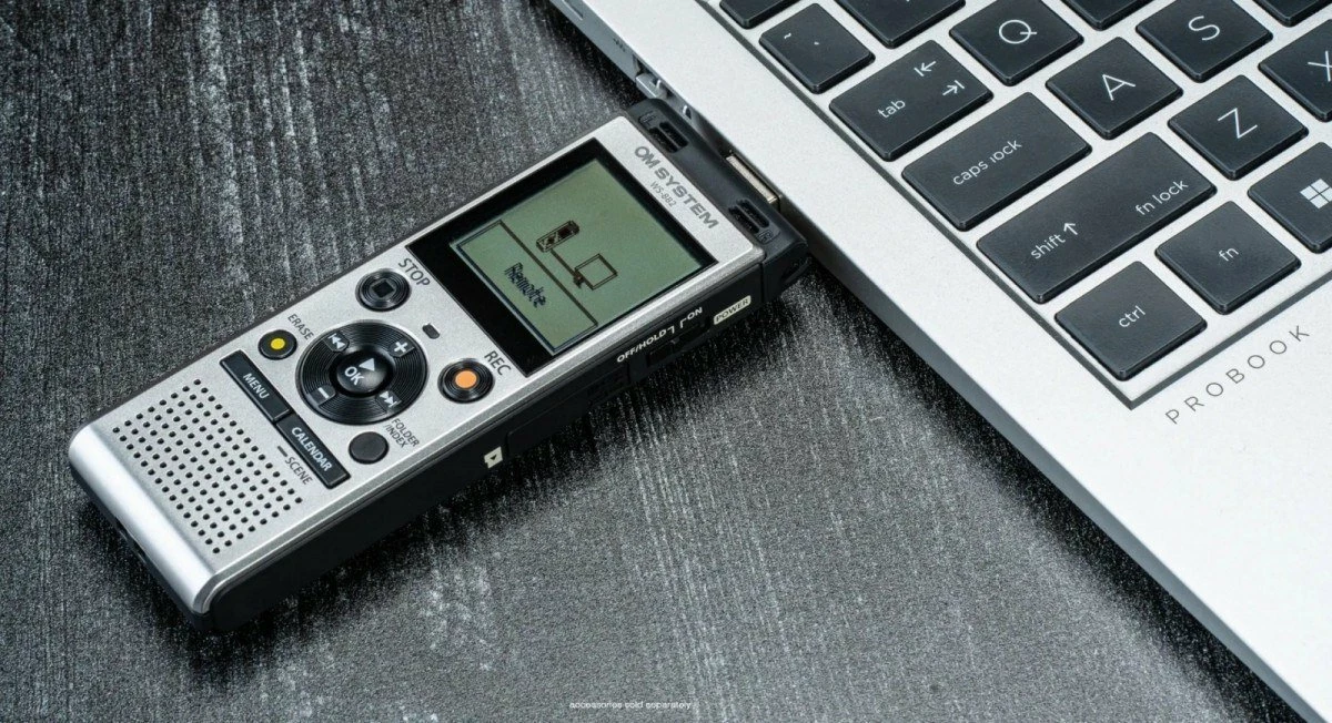 Regjistrues zëri Olympus WS-882 4GB stereo, argjendtë