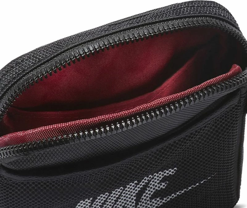 Çantë dore Nike Heritage S Smit BA5871 010, e zezë