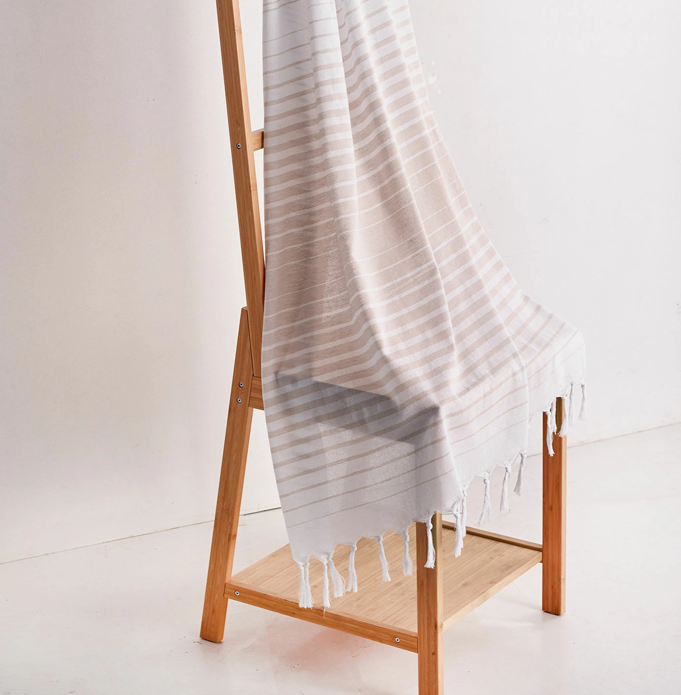 Peshqir plazhi Fouta Mijölnir, Golge, bezhë, 90x180cm (1 copë)