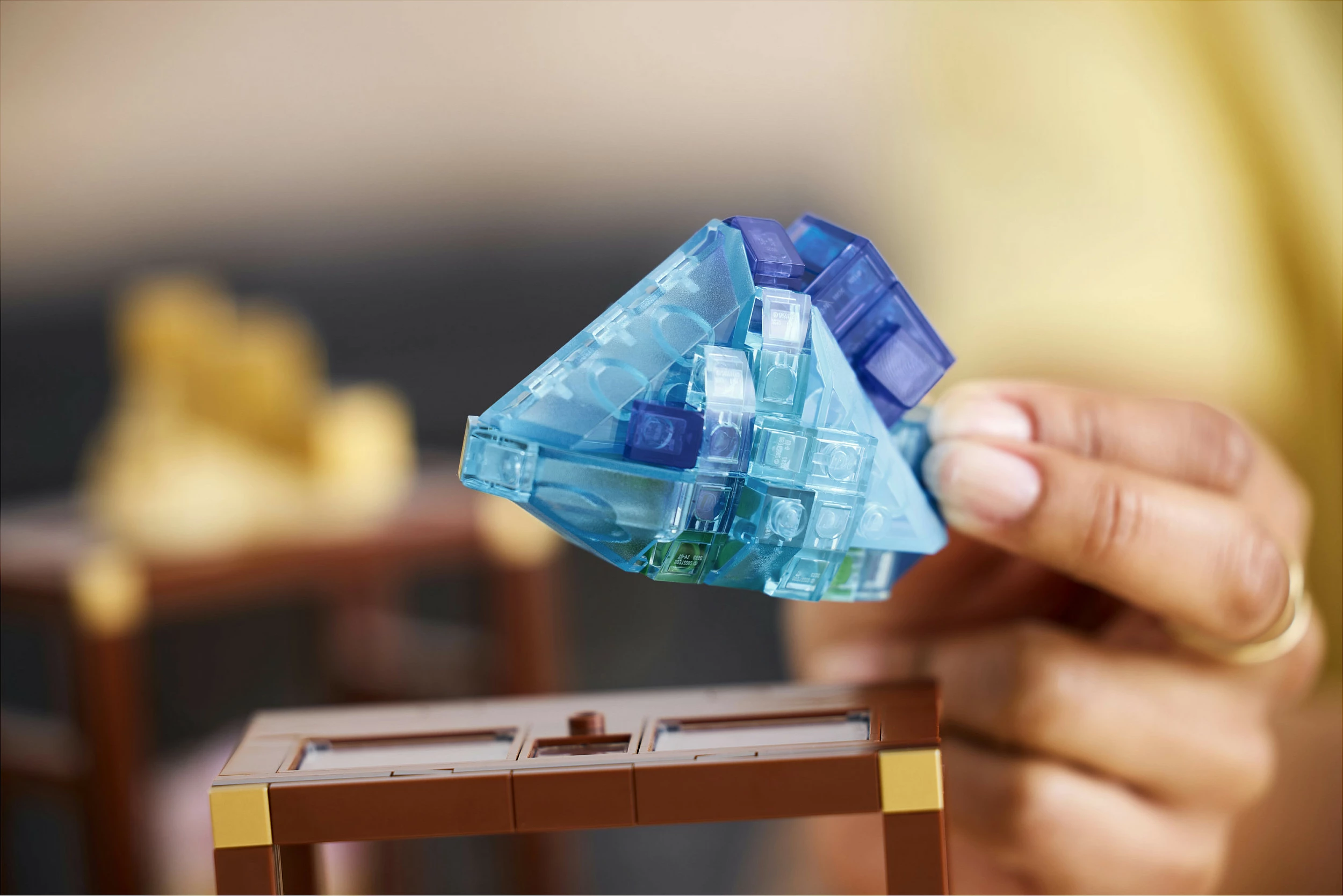 Set LEGO Ideas Mineral Collection 21362, 880 copë, 18+, shumëngjyrësh