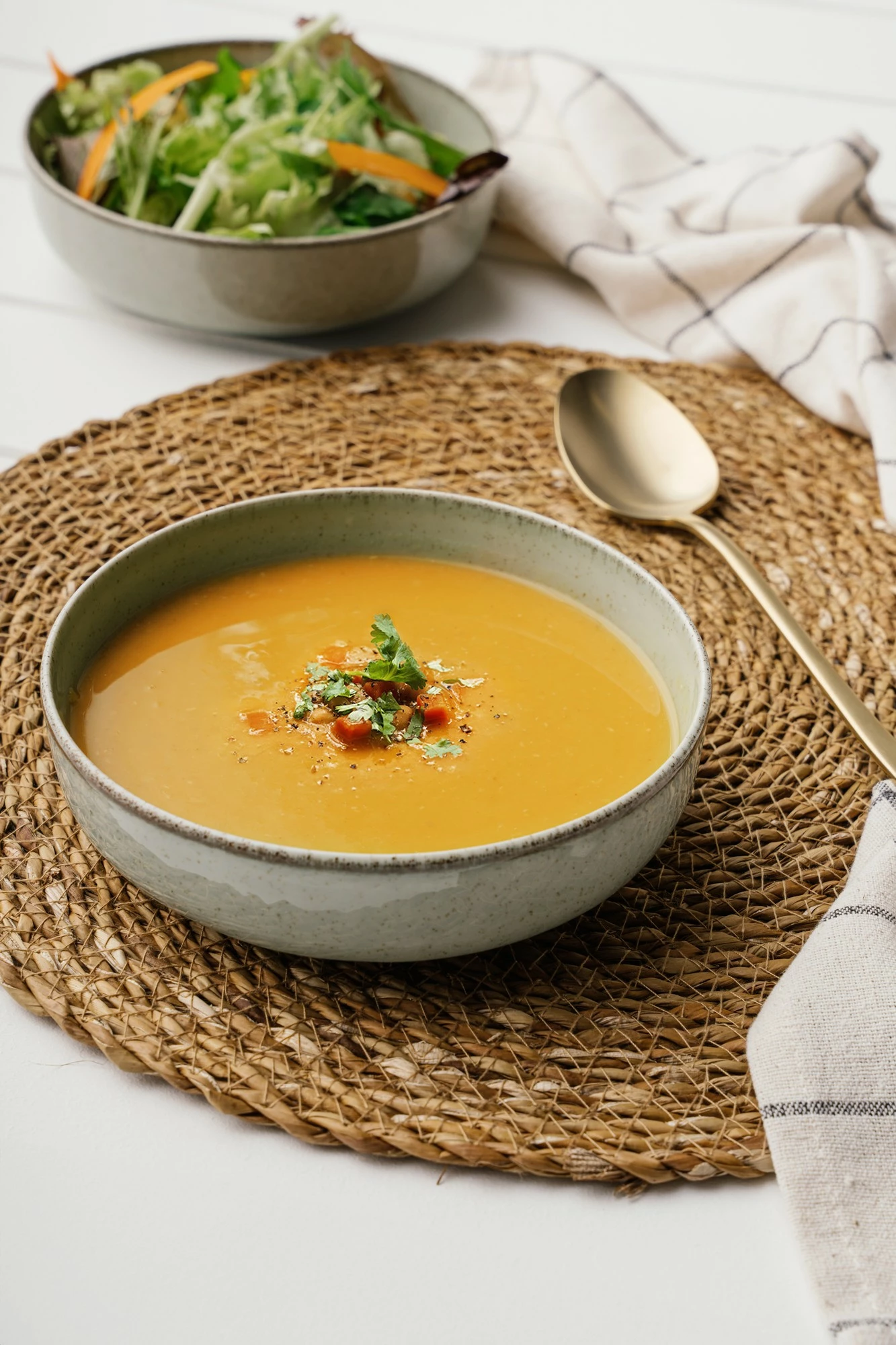 Set tasash porcelani, 6 copë, ngjyrë e gjelbër, Hermia Concept, MODKAS6Y2730P03