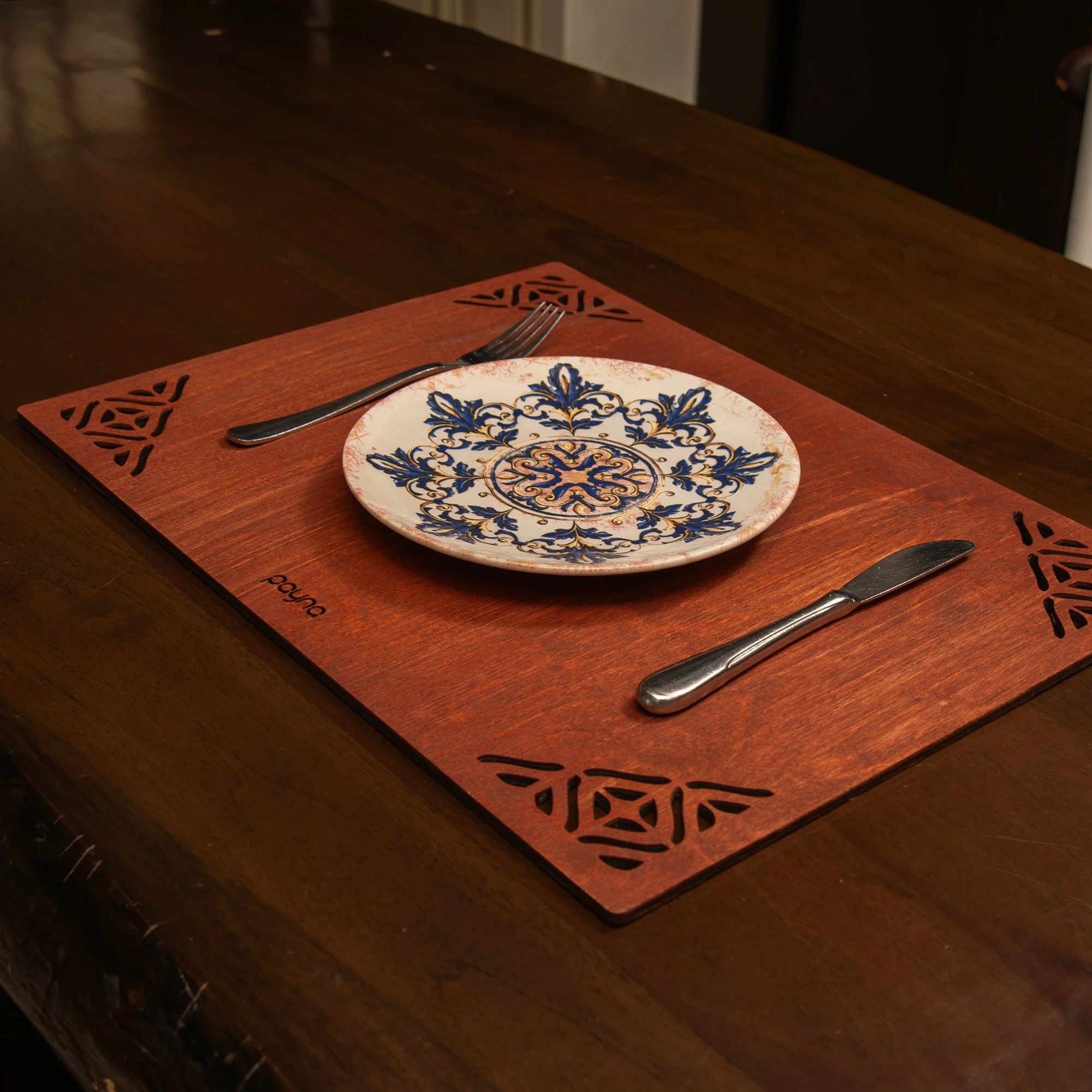 Set nënshtrues tavoline prej druri, 4 copë, Hermia, Corpat - ngjyrë rozë
