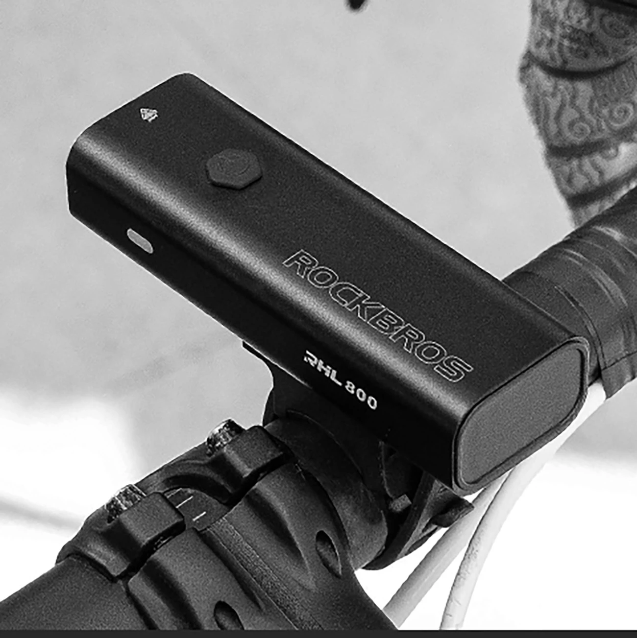 Dritë përpara biçiklete Rockbros 24710012001, 800 lm, 3000 mAh, USB-C, e zezë