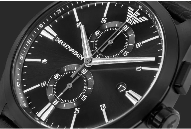 Orë dore për meshkuj Emporio Armani, e zezë