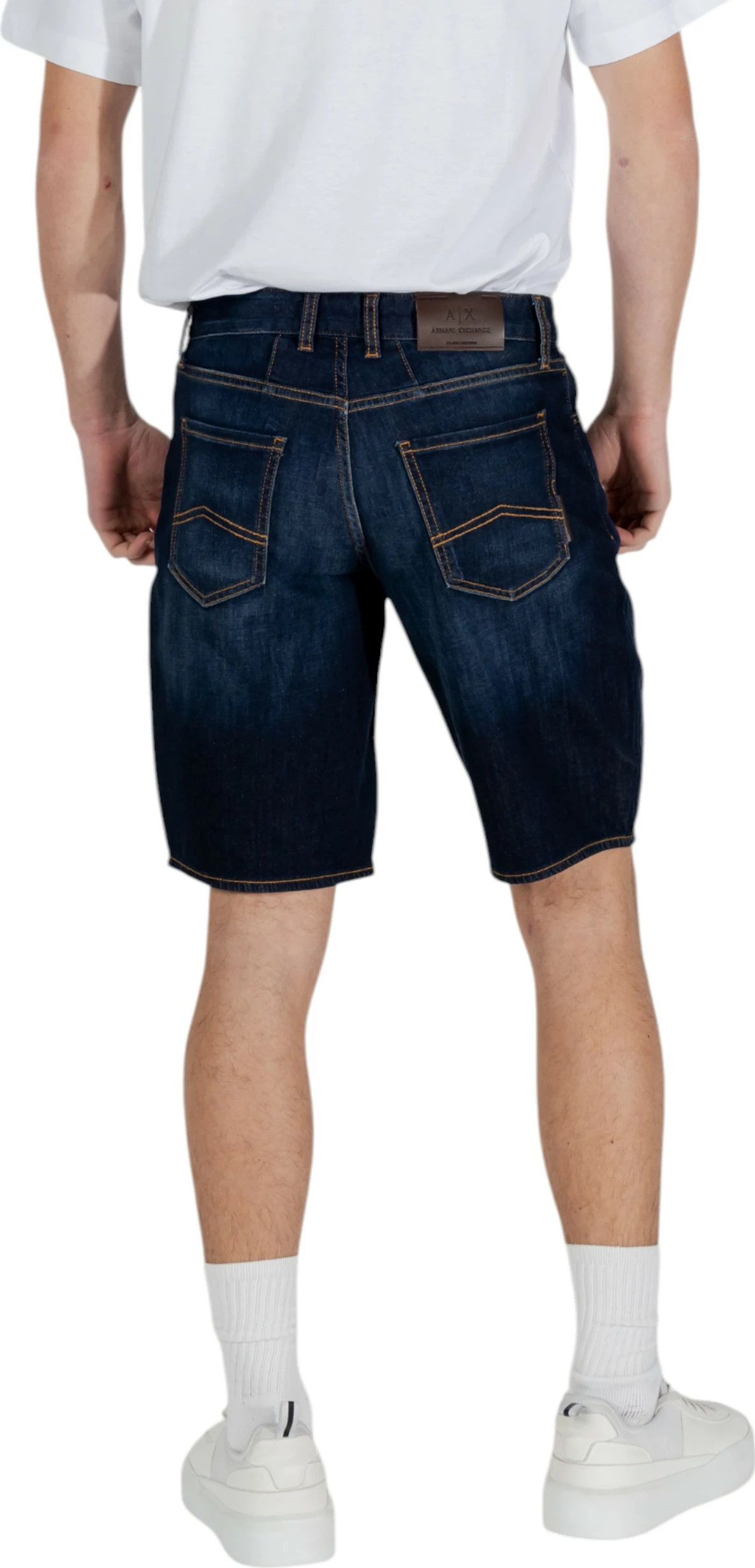 Shorce për meshkuj Armani Exchange XM000073 AF13089, blu e errët denim [Madhësia: W32]