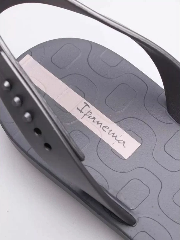 Sandale për femra Ipanema, gri/argjendtë