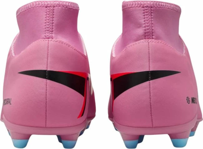 Atlete futbolli Nike për meshkuj, të kuqe