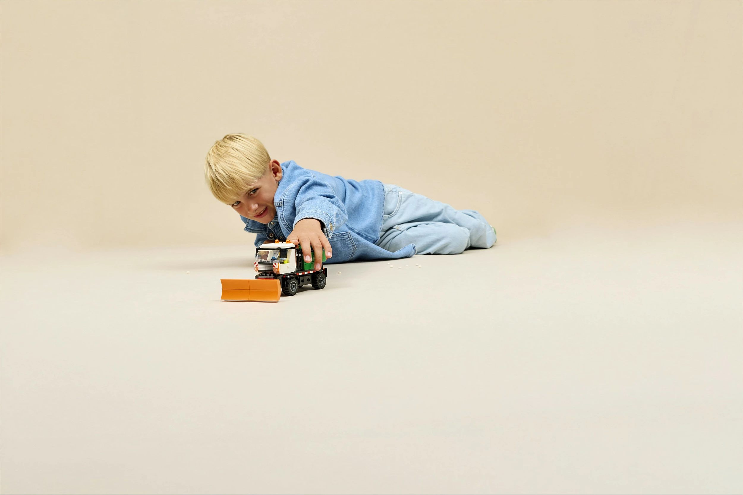 Set ndërtimi LEGO City Snowplough 60490, 263 copë, 6+, shumëngjyrësh