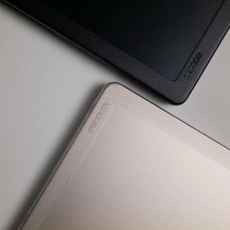 Etui i fortë për laptop Incase Edge Hardshell për MacBook Air 15" (M3 2024/M2 2023), polikarbonat, mat, i zi