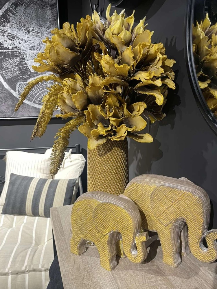 Dekor elefant Africana, polirezine, ngjyrë e verdhë, 25x11x18 cm