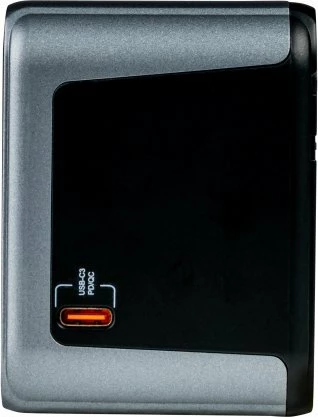 Adapter udhëtimi universal Verbatim UTA-03 Global 49545, i zi