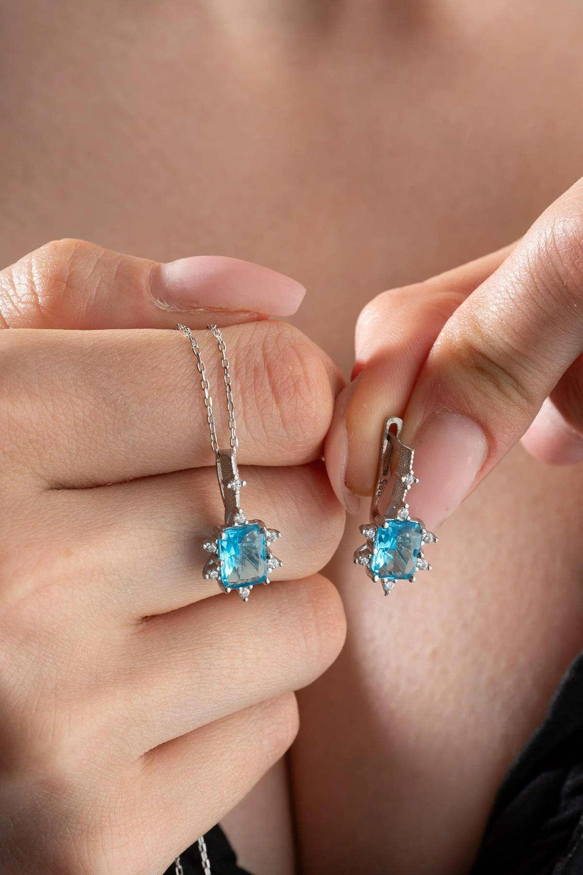 Set varëse dhe vathë argjendi, Jumeon, NRZ999193