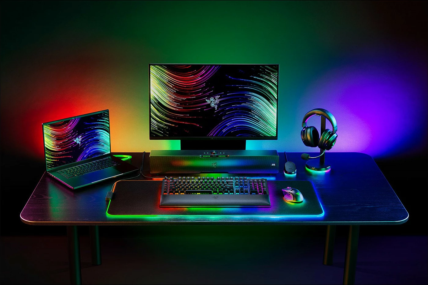 Tastierë mekanike Razer BlackWidow V4 Pro, Wired USB-C, QWERTZ (DE), RGB, Full-size, Razer Green, e zezë
