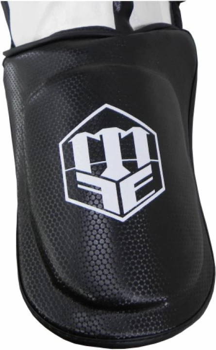 Mbrojtëse kërciri për meshkuj Masters, të bardha dhe të zeza