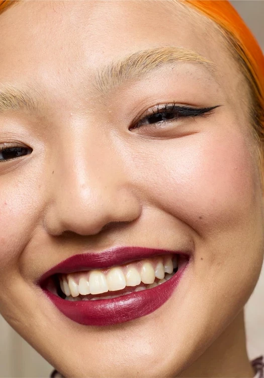 Buzëkuq Peptalk me Rimbushje 4 G Be Proud