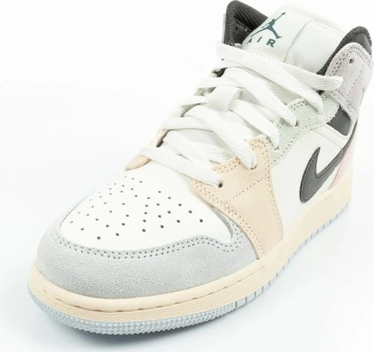 Atlete për femra Nike Air Jordan 1, të zeza [Madhësia: 36.5]