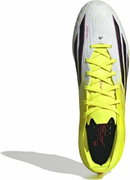 Atlete futbolli adidas për meshkuj [Madhësia: 39 1/3]