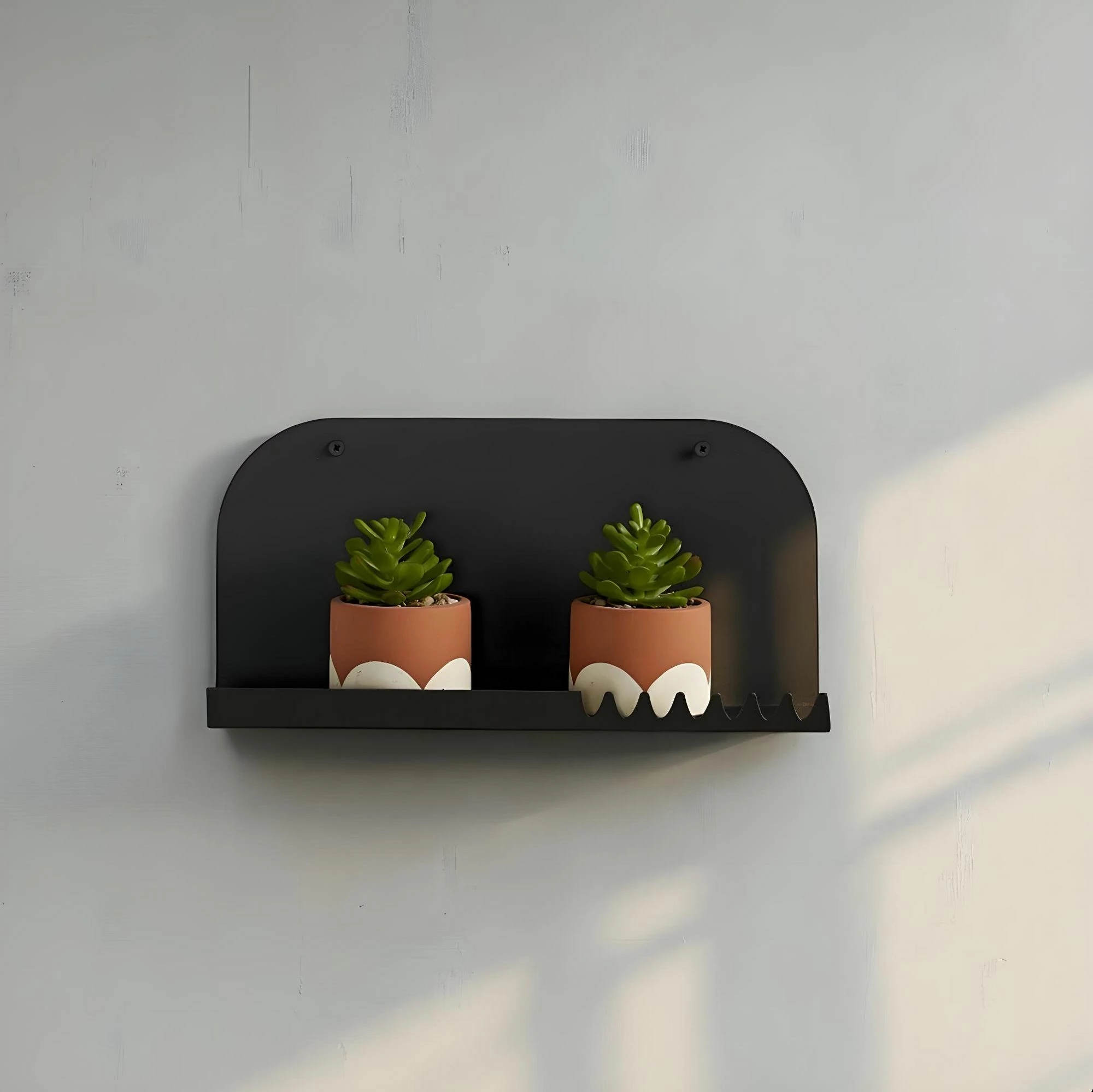 Raft dekorativ metalik për mur, ngjyrë e zezë, Skye Decor, Vlnt127Syh