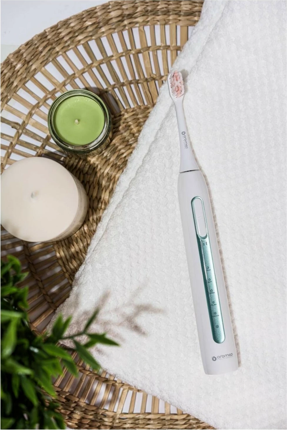 Furçë dhëmbësh sonike Oromed Gold-Smile, miętowy