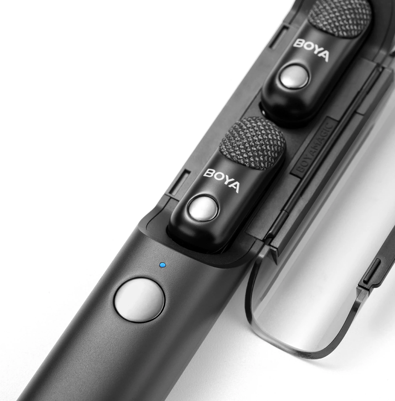 Mikrofon pa tela BOYA MAGIC-03 2.4GHz USB-C, set me 2 transmetues, i zi