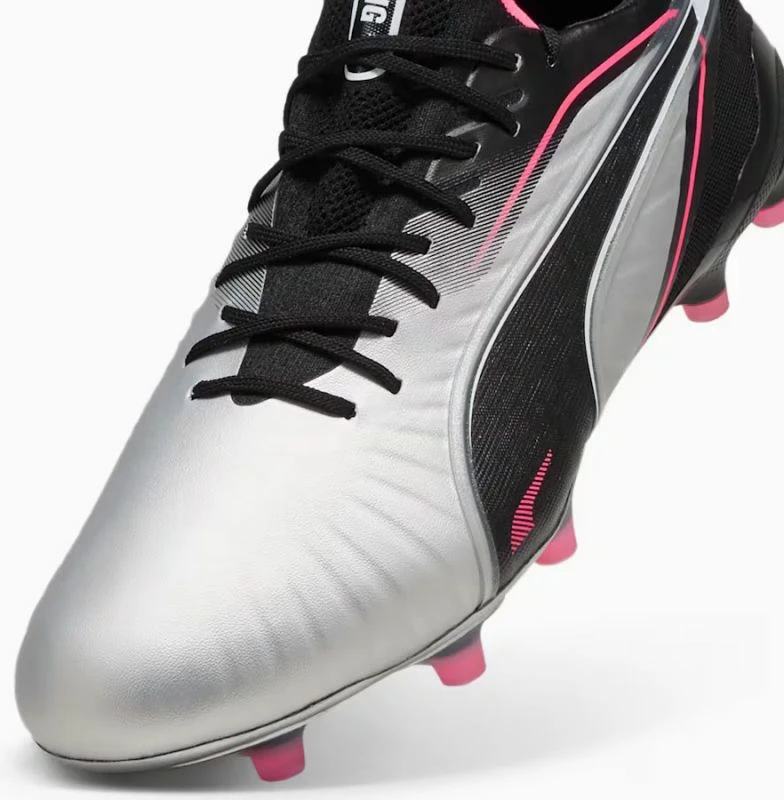 Atlete futbolli për meshkuj Puma, të hirtë