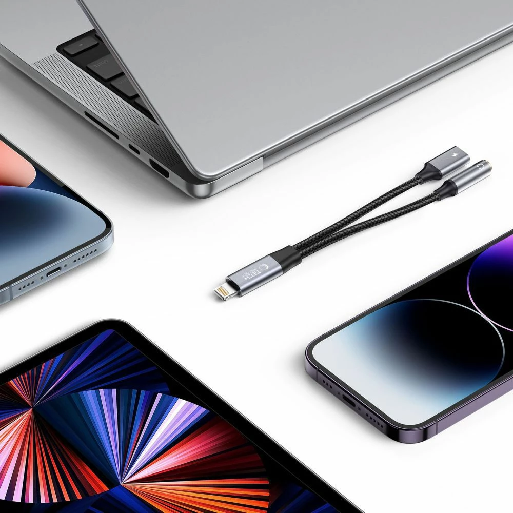 Adapter Tech-Protect UltraBoost, Lightning (mashkull), mini jack 3.5mm (femër), Lightning (femër), e zezë