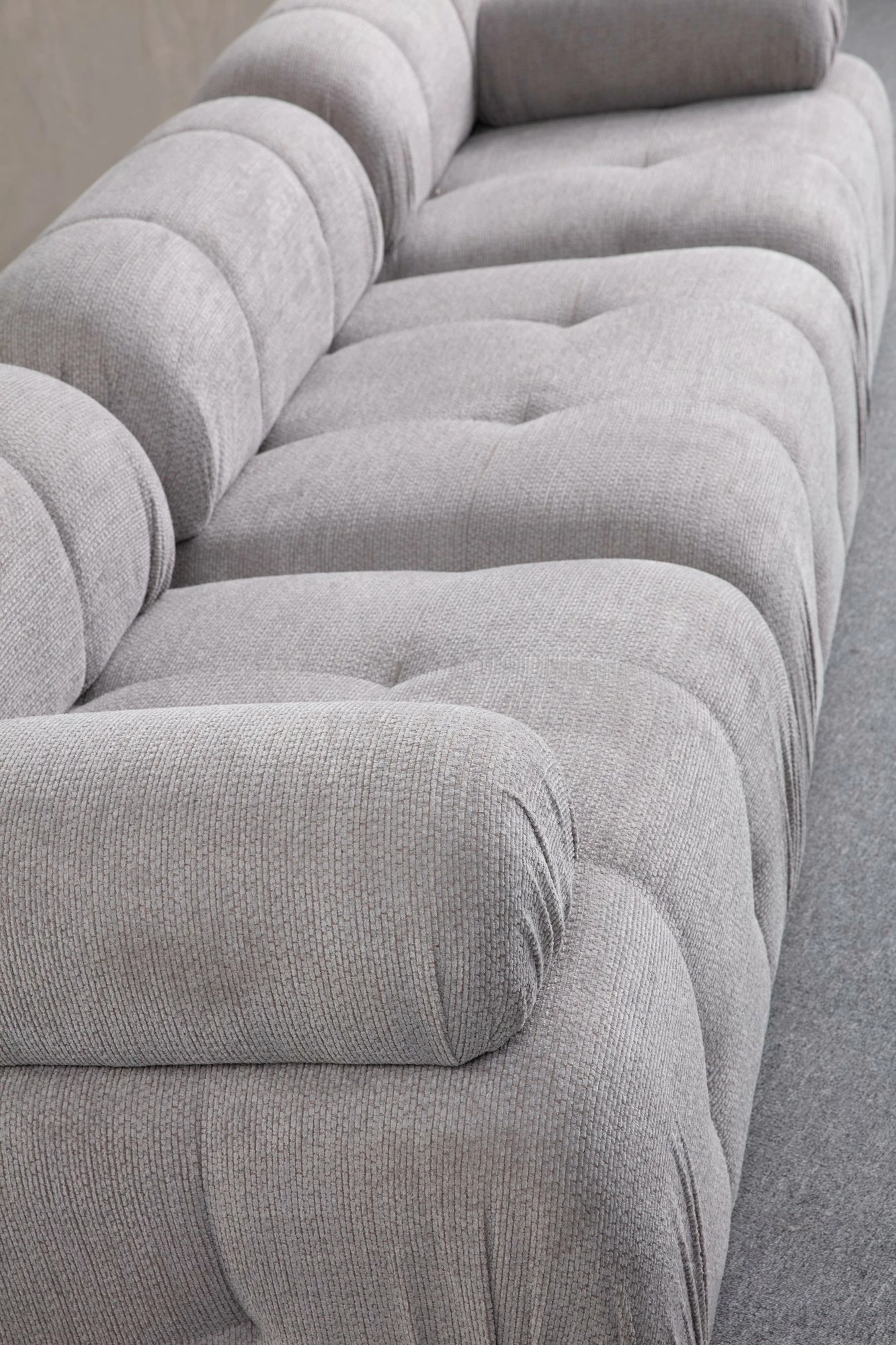 Kënd-sofë Atelier del Sofa, Petite 3, ngjyrë gri e çelët