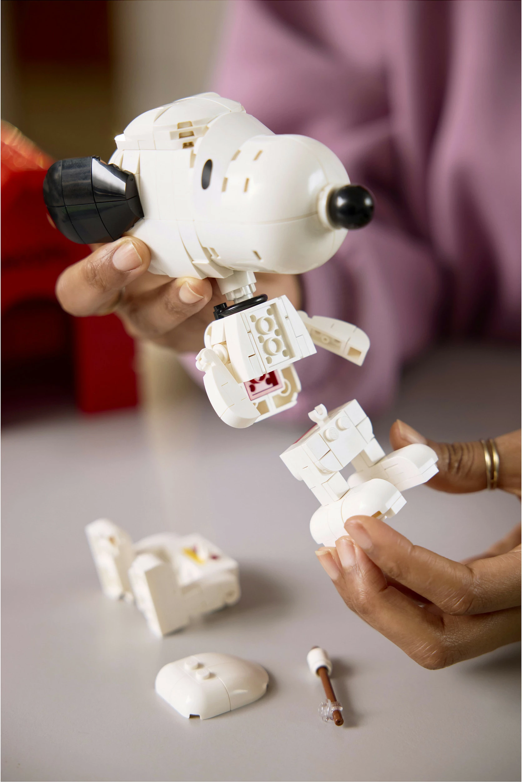 Set ndërtimi LEGO Ideas 21368 Peanuts Shtëpia e qenit e Snoopy, 964 copë, shumëngjyrësh