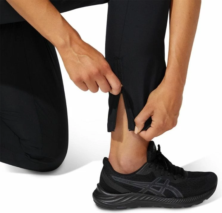 Pantallona Asics për femra, të zeza