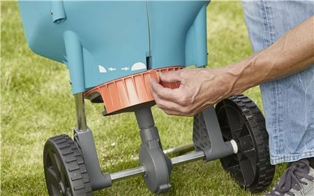 Shpërndarës universal Gardena Universal Seeder XL 18L (00436-20), turkez