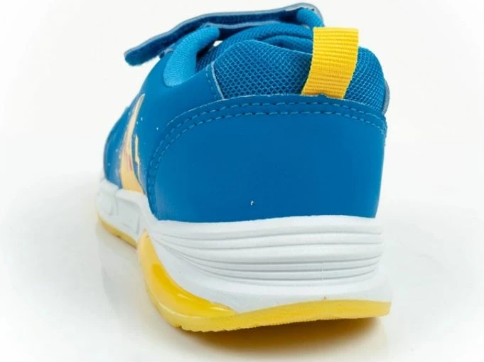 Atlete për djem Leomil, të kaltra