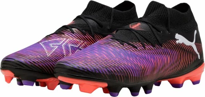 Atlete futbolli për meshkuj Puma, të zeza dhe të kuqe