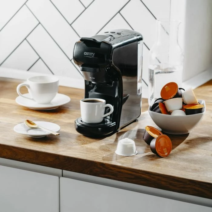 Makinë espresso CAMRY CR4414, multi-kapsulë, 19 bar, 0.6 L, 1450 W, e zezë, set me adapterë kapsulash + filtër kafeje të bluar