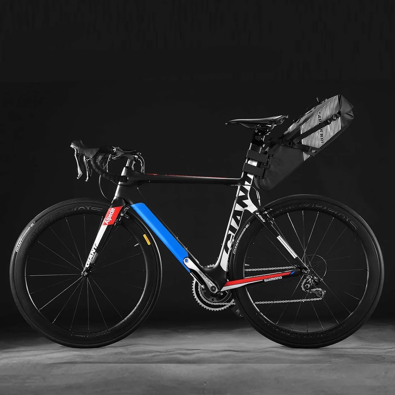 Çantë nën shalë biçiklete Rockbros AS-013 10L waterproof, e zezë