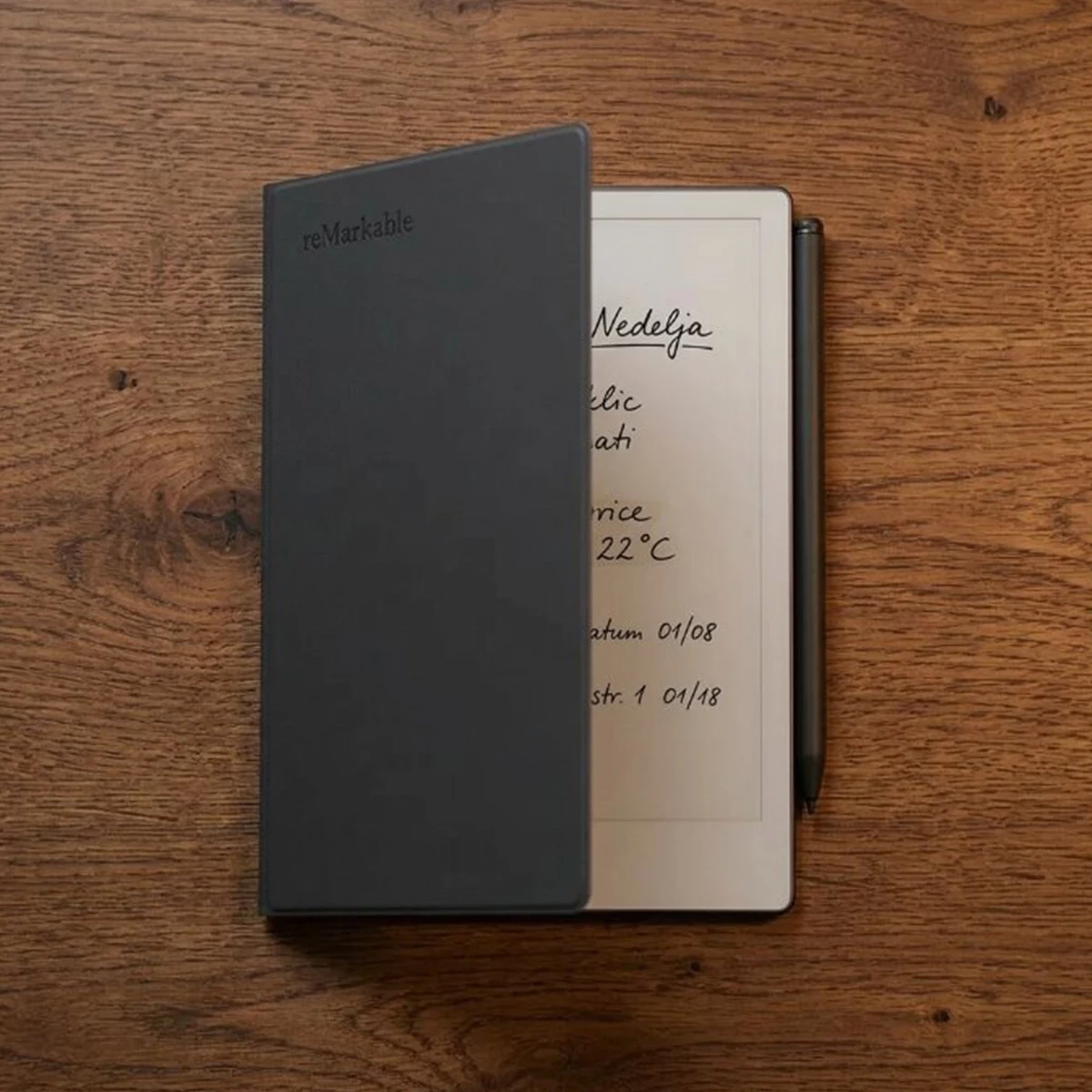 Mbështjellës folio reMarkable Book Folio Premium Leather për Paper Pro Move 7.3", me mbajtës stilolapsi dhe sleep/wake magnetik, RM11A-1004NW, i zi