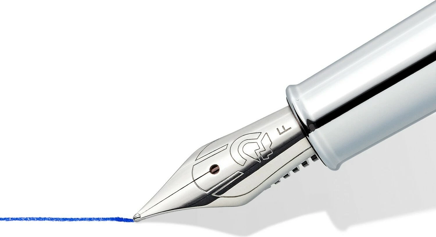 Stilolaps STAEDTLER triplus 474, metal, cartridge, majë fine, i kuq