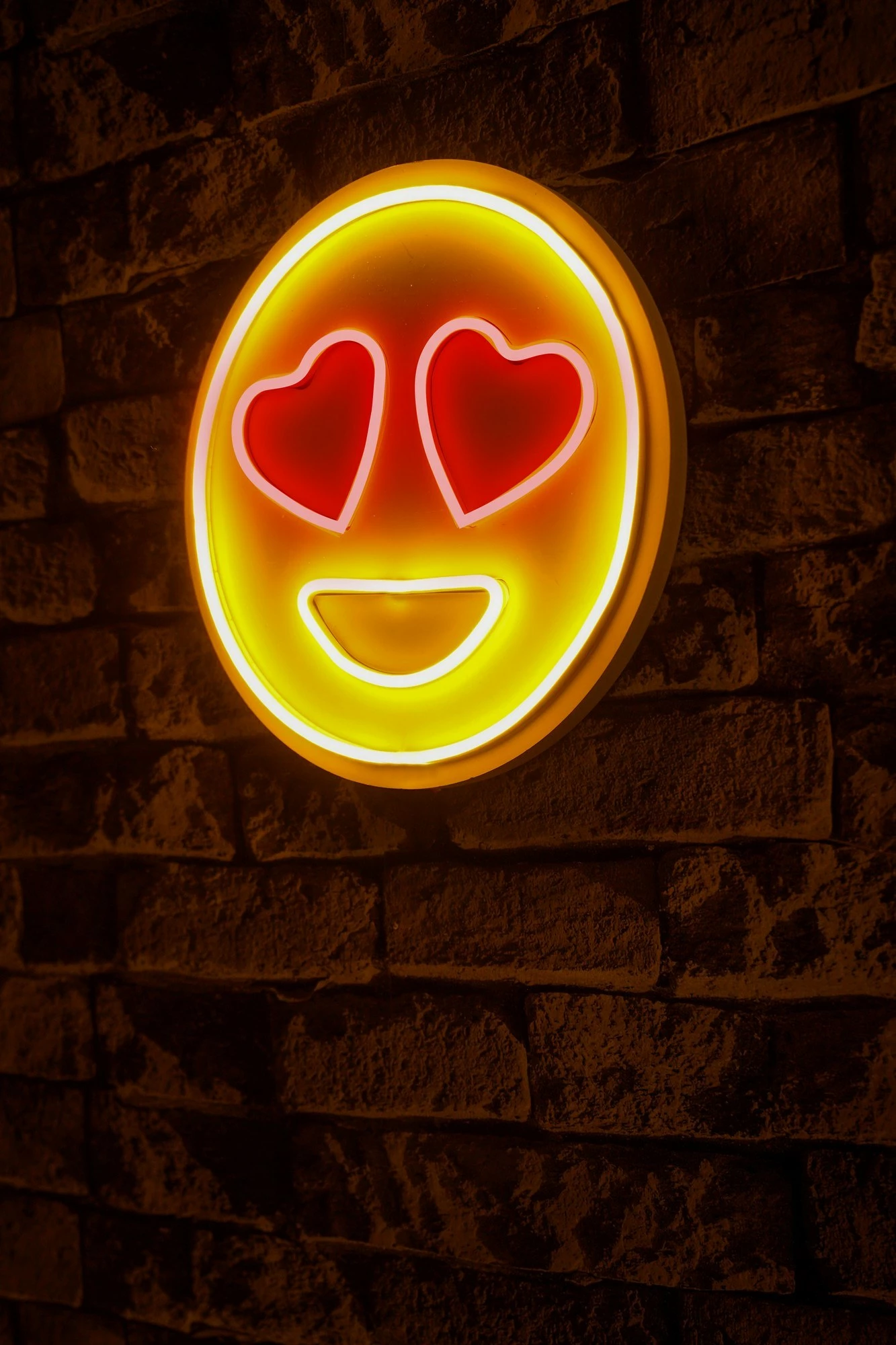 Dritë dekorative LED plastike, emoji Love Smile, e kuqe dhe e verdhë