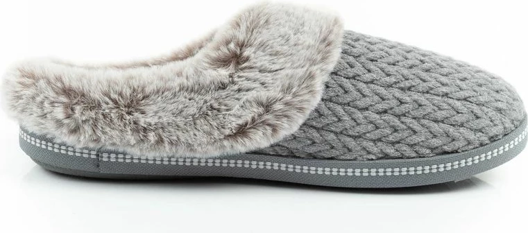 Papuqe për femra Skechers, të ngrohta