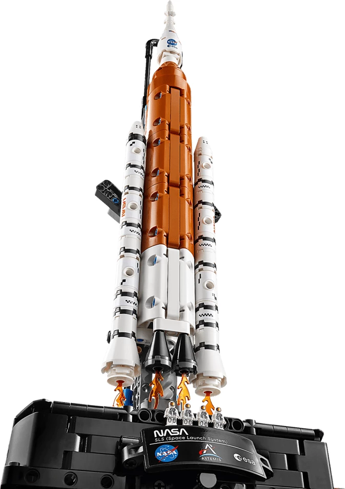 Set ndërtimi LEGO Technic NASA Artemis Space Launch System Rocket 42221, 632 copë, 70 cm