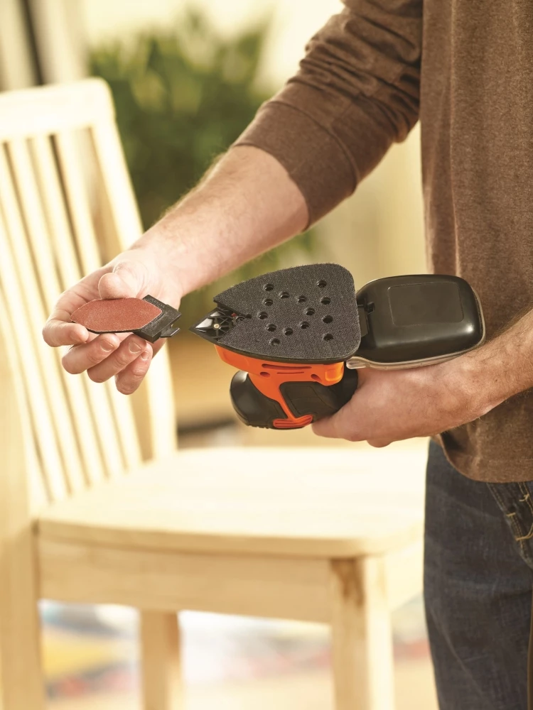 Lëmues vibrues (Mouse) Black&Decker KA2000 120 W, set me letra lëmimi e çantë, e zezë