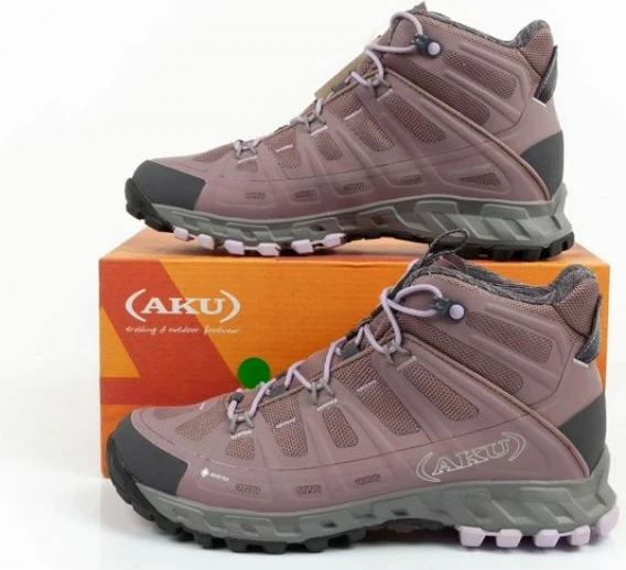 Çizme Aku femra, vjollcë