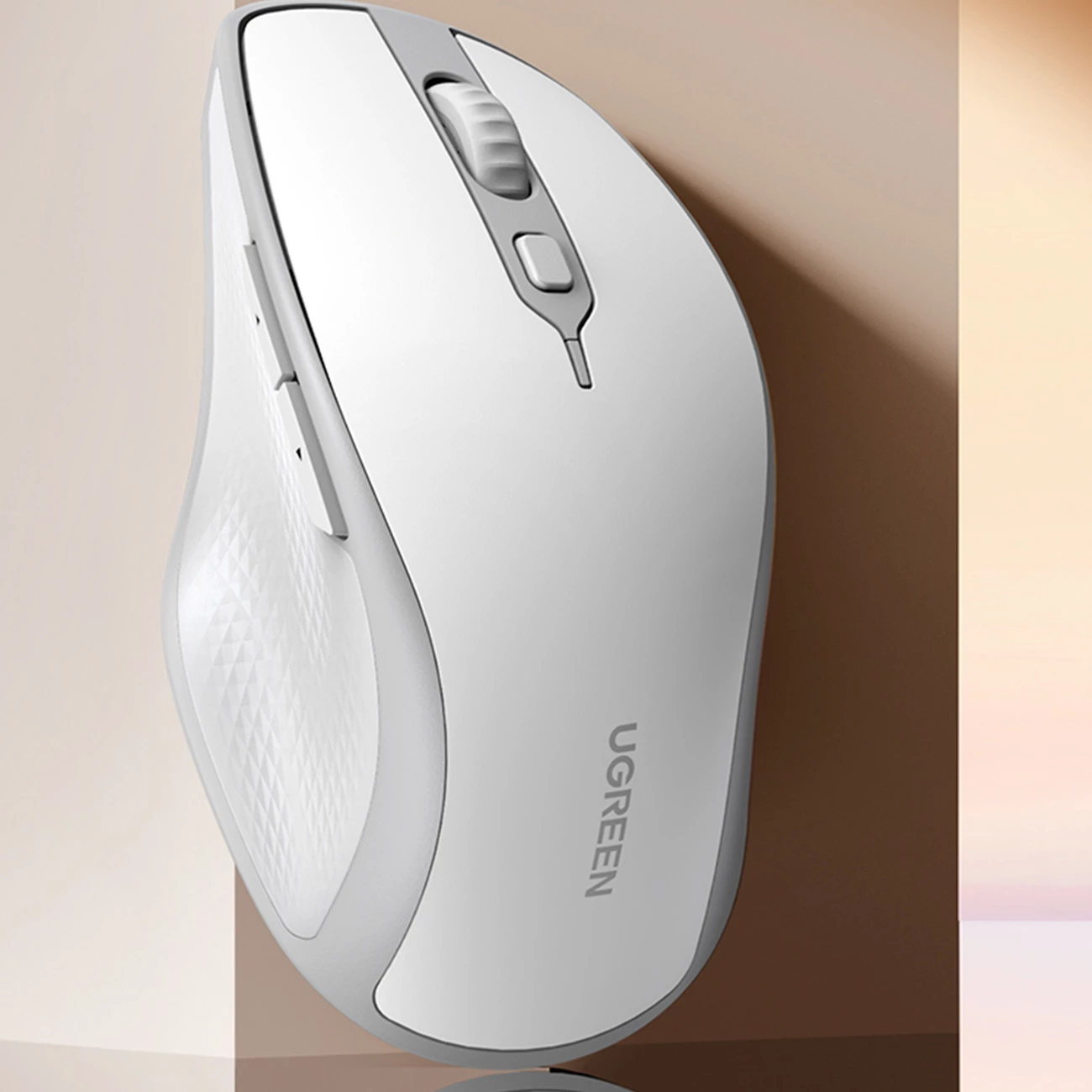 Maus wireless Ugreen MU101, Bluetooth/2.4 GHz, 5 butona, i bardhë